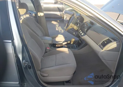 2005 Toyota Camry Le from USA, damaged, VIN 4T1BE32K85U522879